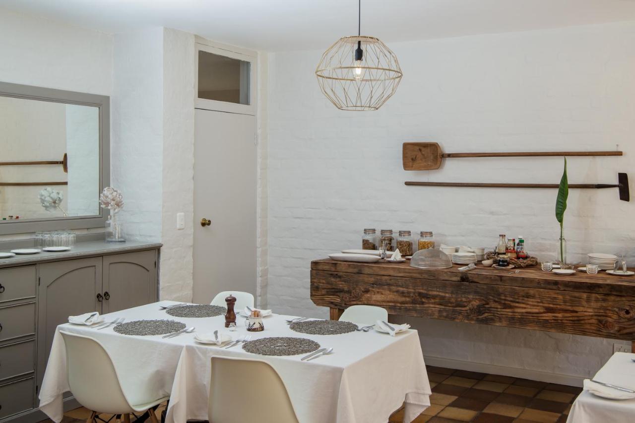 אאודטסהורן Raw Karoo Guest House מראה חיצוני תמונה
